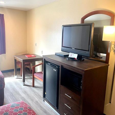 Econo Lodge Inn & Suites Корнінг Номер фото