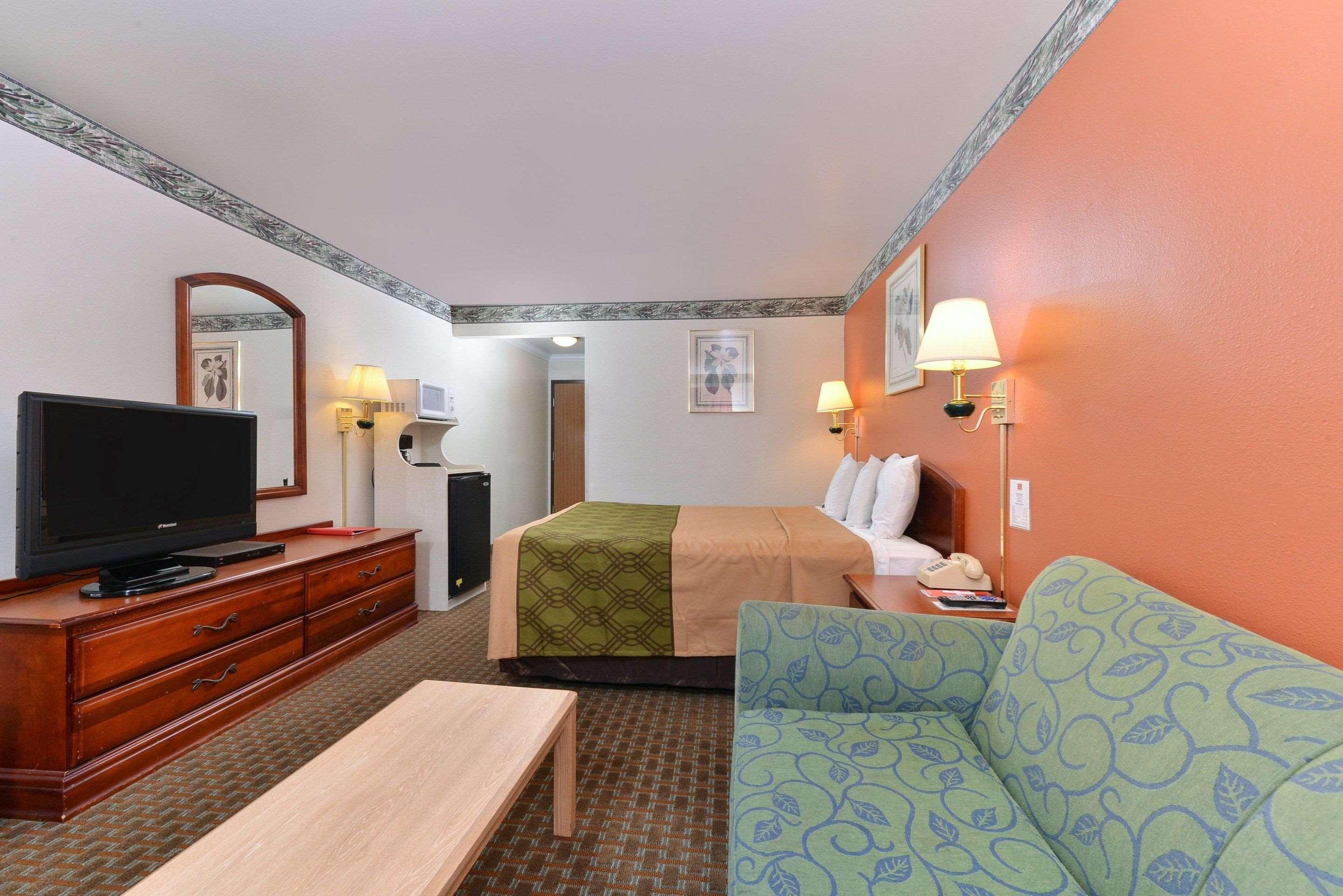 Econo Lodge Inn & Suites Корнінг Екстер'єр фото